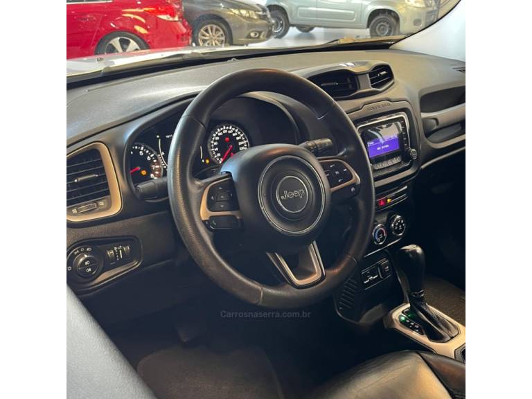 JEEP - RENEGADE - 2015/2016 - Prata - R$ 72.900,00