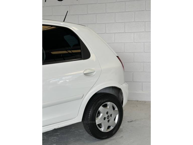 CHEVROLET - CELTA - 2013/2013 - Branca - R$ 34.900,00
