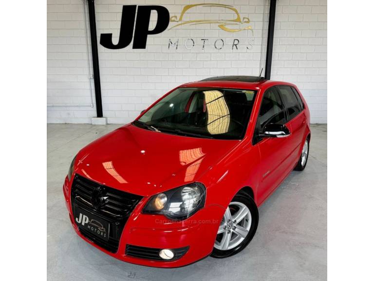 VOLKSWAGEN - POLO - 2010/2011 - Vermelha - Sob Consulta