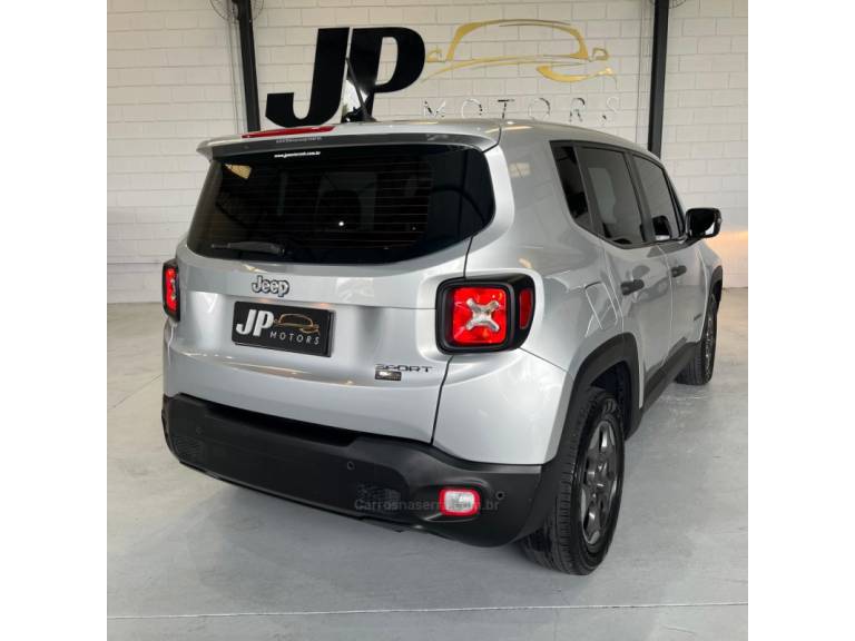 JEEP - RENEGADE - 2015/2016 - Prata - R$ 72.900,00