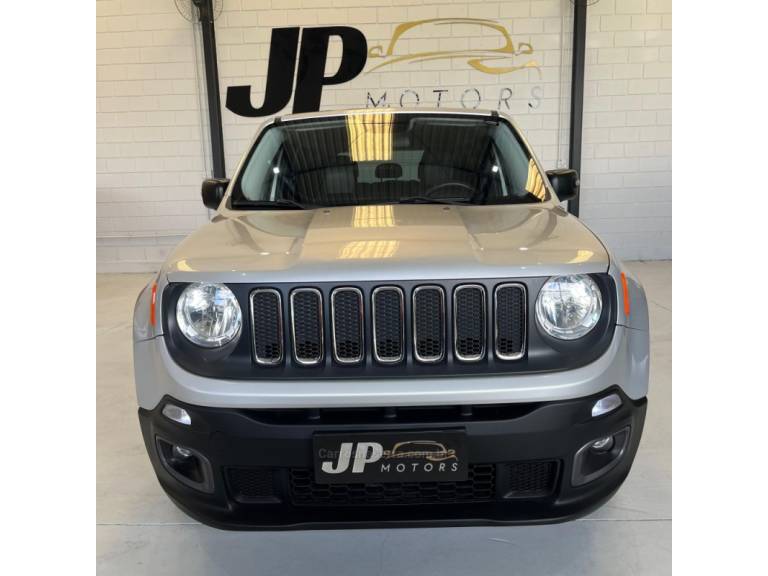 JEEP - RENEGADE - 2015/2016 - Prata - R$ 72.900,00