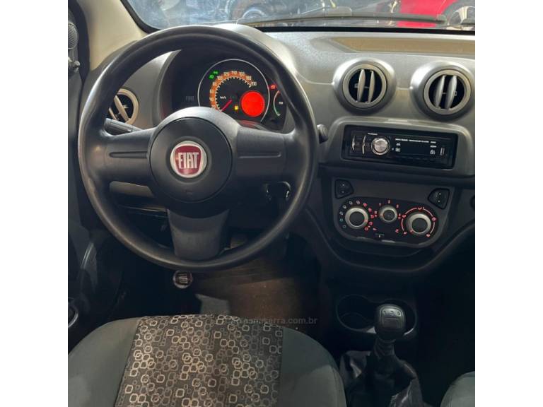 FIAT - UNO - 2011/2011 - Cinza - R$ 30.900,00